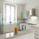 Апартаменти Ad Un Passo Dal Sole *