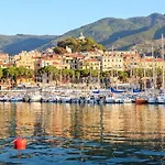 Апартаменти Ad Un Passo Dal Sole *