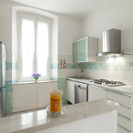 Apartment Ad Un Passo Dal Sole *