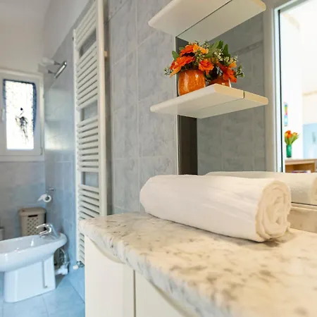 Ad Un Passo Dal Sole Apartment