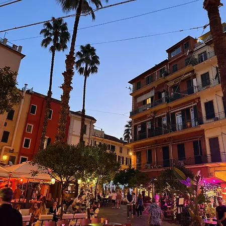 Ad Un Passo Dal Sole Apartment *